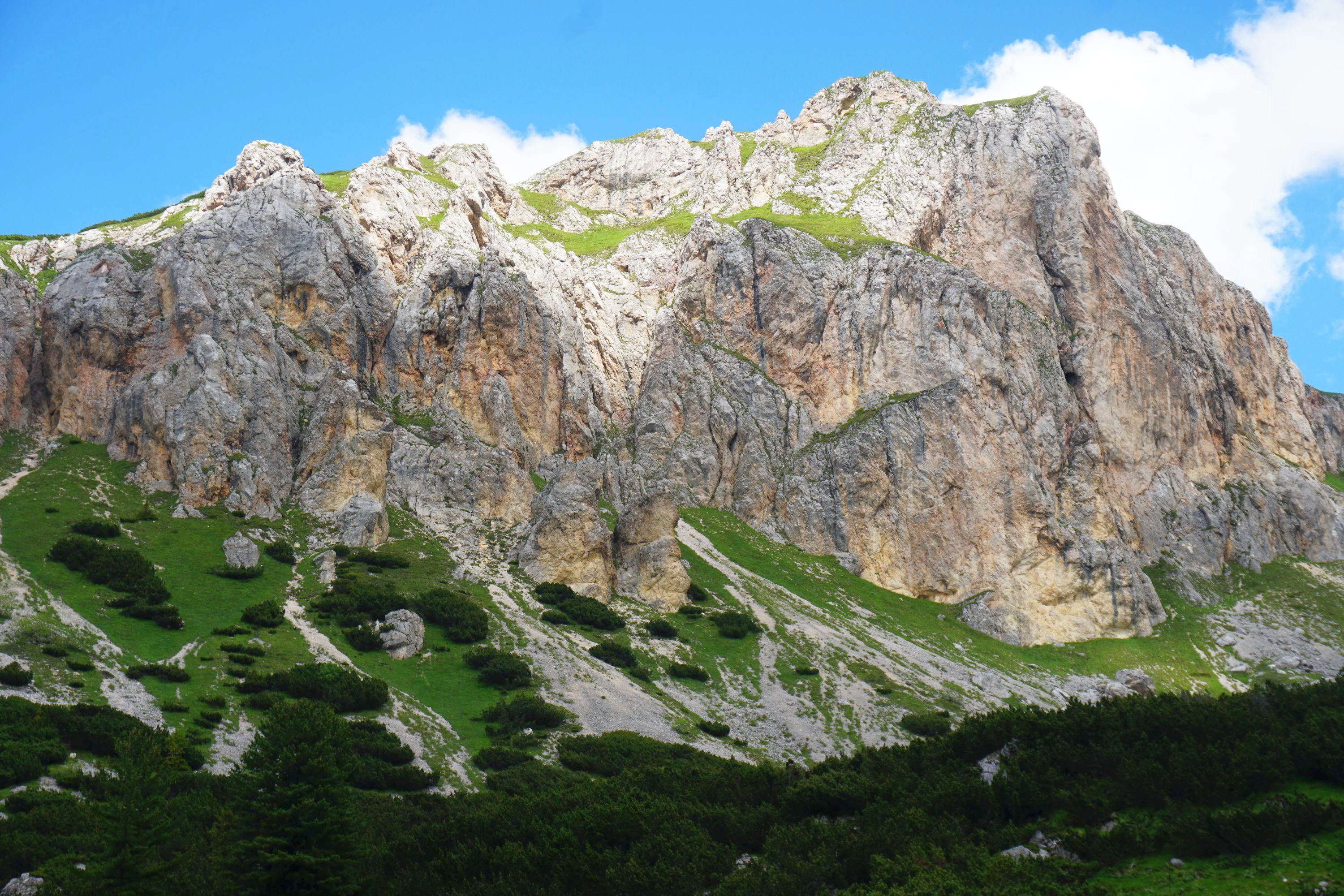 Peaks of the Balkans – Kuqishte to Babino Polje